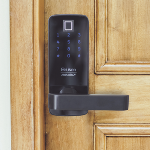 Cerrojo electrónico con manija para puerta de madera/, BRK3551B, BRUKEN ASSA ABLOY, Cerraduras de Control de Acceso
